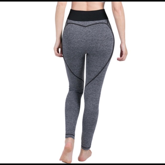 Comfy Grey Leggings 💥 - Picture 3 of 4